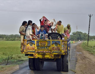 Shikara Ride Srinagar